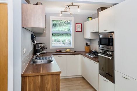 Photo of property in 50a Palatine Terrace, Saint Martins, Christchurch, 8022