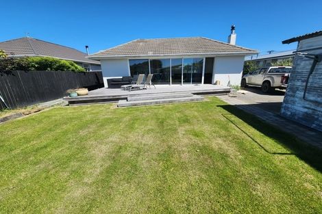 Photo of property in 53 Birchfield Avenue, Dallington, Christchurch, 8061