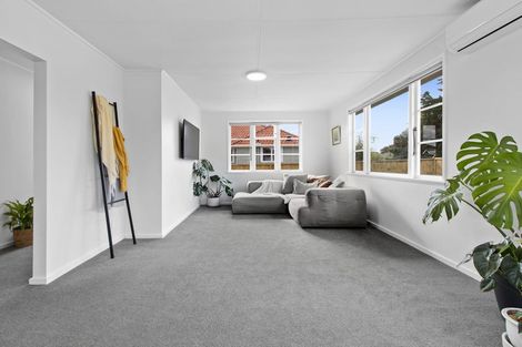 Photo of property in 41u1 Ross Crescent, Fairfield, Hamilton, 3214