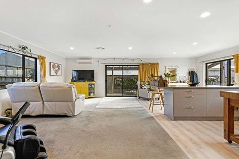 Photo of property in 913a Albert Street, Parkvale, Hastings, 4122