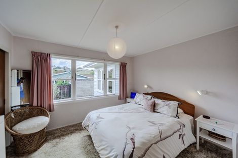 Photo of property in 9 Limbrick Street, Waipawa, 4210