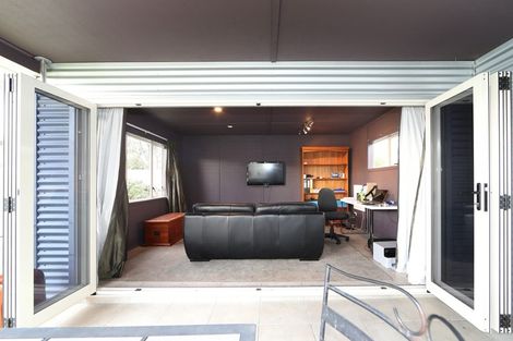 Photo of property in 4 Forsyth Street, Taradale, Napier, 4112