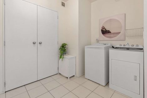 Photo of property in 40e Miro Street, Mount Maunganui, 3116