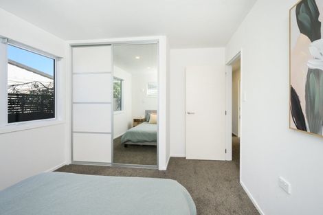 Photo of property in 10 Gladys Place, Kelvin Grove, Palmerston North, 4414