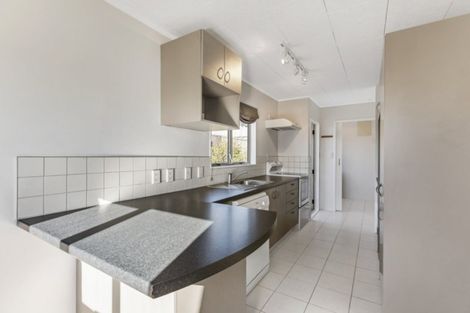 Photo of property in 2/8 Helena Street, Massey, Auckland, 0614