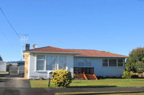 Photo of property in 14 Sundown Crescent, Melville, Hamilton, 3206