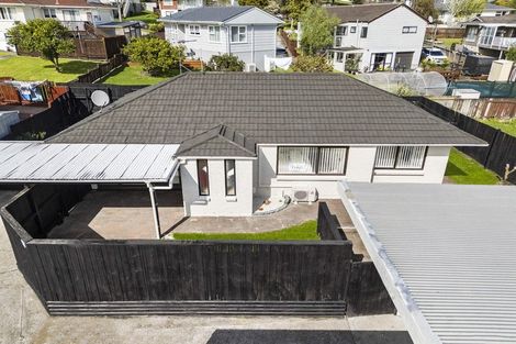 Photo of property in 1/49 Larne Avenue, Pakuranga Heights, Auckland, 2010