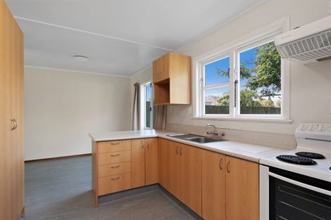 Photo of property in 55 Momorangi Crescent, Redwood, Christchurch, 8051