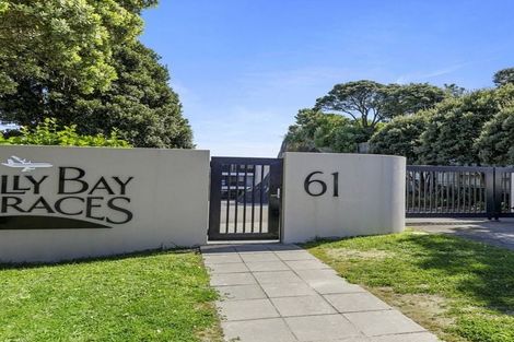 Photo of property in Shelley Bay Terraces, 3/61 Maupuia Road, Maupuia, Wellington, 6022