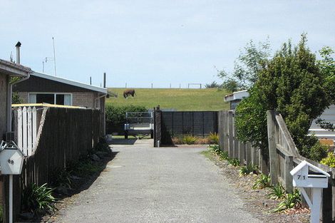 Photo of property in 71 Saint Heliers Crescent, Aranui, Christchurch, 8061