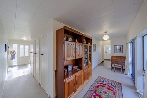 Photo of property in 13 Ngarimu Crescent, Taradale, Napier, 4112