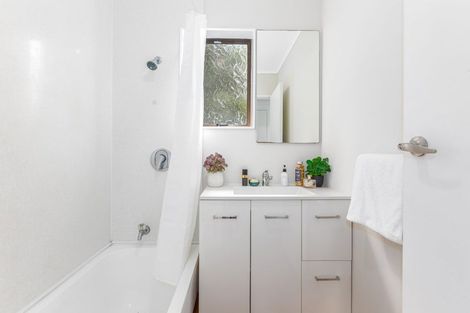 Photo of property in 19 Staithes Drive North, Whitby, Porirua, 5024