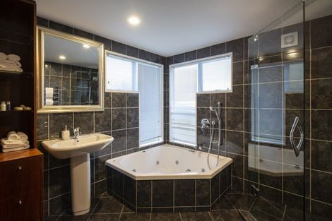 Photo of property in 3 Leeds Lane, Queenstown, 9300