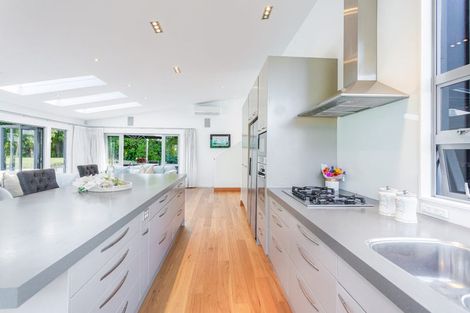 Photo of property in 40 Kittiwake Drive, Schnapper Rock, Auckland, 0632