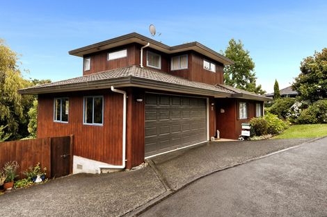 Photo of property in 35 Chamari Close, Titirangi, Auckland, 0604