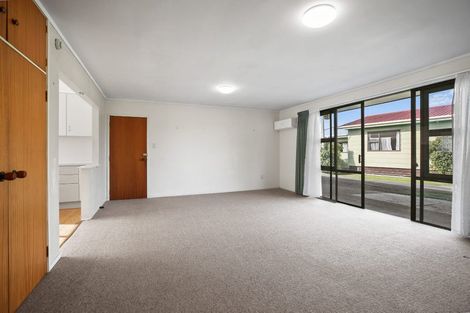 Photo of property in 11unit Albert Street, Paeroa, 3600