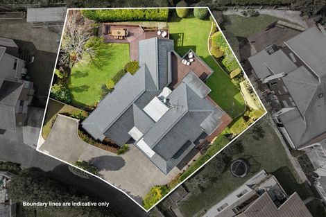 Photo of property in 22 Calypso Place, Rothesay Bay, Auckland, 0630