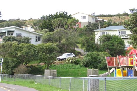 Photo of property in 74 Helston Road, Paparangi, Wellington, 6037