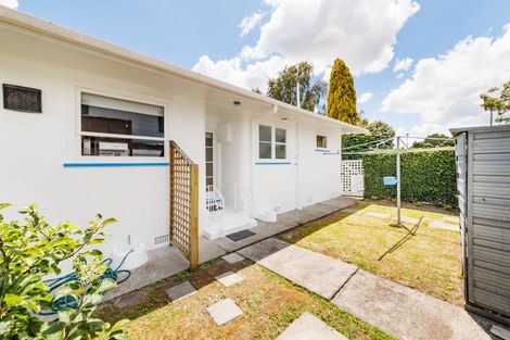 Photo of property in 1 Kiwi Court, Roslyn, Palmerston North, 4414