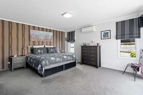 Photo of property in 19 Honiss Place, Cambridge, 3434