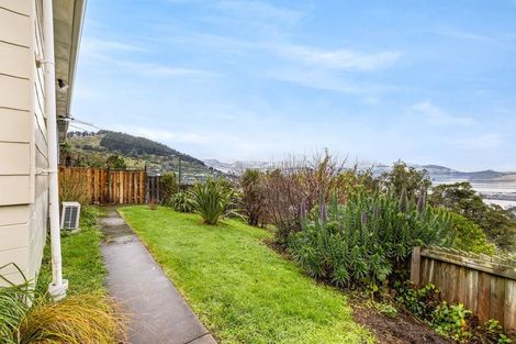 Photo of property in 2 Upham Terrace, Lyttelton, 8082