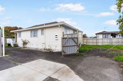 Photo of property in 2/72 Palmers Road, Clendon Park, Auckland, 2103