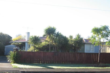 Photo of property in 132 Gloucester Road, Manurewa, Auckland, 2102