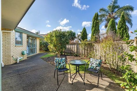 Photo of property in 24 Tauranga Place, Orewa, 0931