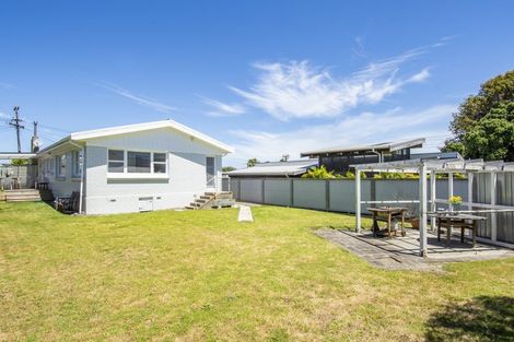 Photo of property in 46 Pitau Road, Mount Maunganui, 3116
