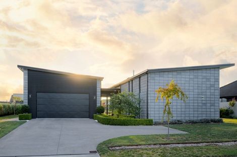 Photo of property in 3 Harmony Way, Cambridge, 3434