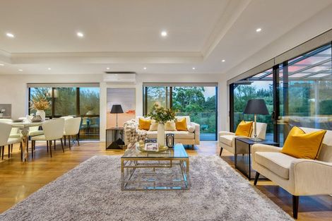 Photo of property in 7 Kaimai Avenue, Massey, Auckland, 0614