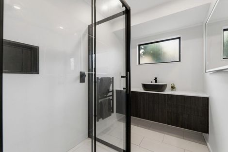 Photo of property in 31b Lyn Grove, Papamoa Beach, Papamoa, 3118