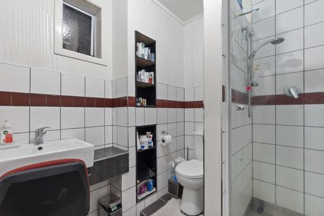 Photo of property in 100 Tuhikaramea Road, Dinsdale, Hamilton, 3204