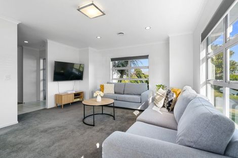 Photo of property in 18 Tulip Drive, Cambridge, 3434