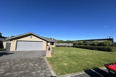 Photo of property in 22 Heathfield Drive, Mosgiel, 9024