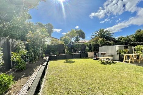 Photo of property in 47 Spinnaker Drive, Te Atatu Peninsula, Auckland, 0610