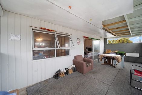 Photo of property in 32 Idlewild Avenue, Mangere, Auckland, 2022