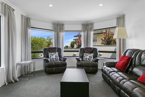 Photo of property in 94 Harvey Street, Waipahihi, Taupo, 3330