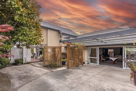 Photo of property in 1/122 Harewood Road, Papanui, Christchurch, 8053