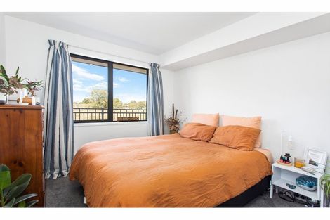 Photo of property in 8 Musket Lane, Broomfield, Christchurch, 8042