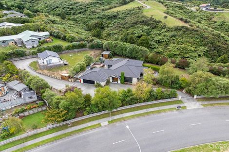 Photo of property in 87 Kirton Drive, Riverstone Terraces, Upper Hutt, 5018