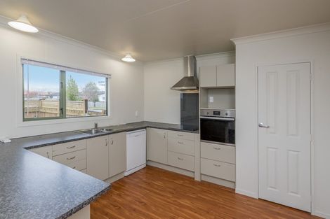 Photo of property in 141a Bartholomew Road, Levin, 5510