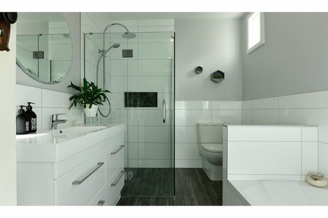 Photo of property in 23 Tipahi Street, Nelson South, Nelson, 7010