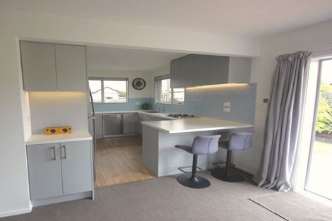 Photo of property in 17 Mackworth Street, Woolston, Christchurch, 8062