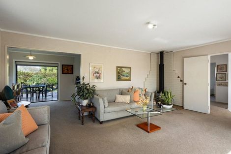 Photo of property in 166 Racecourse Road, Cambridge, 3493