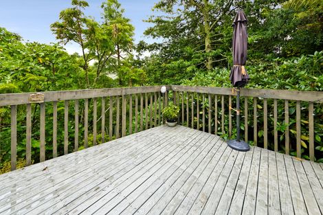 Photo of property in 35 Chamari Close, Titirangi, Auckland, 0604