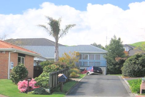Photo of property in 14 Frisken Place, Lynmore, Rotorua, 3010