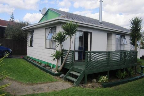 Photo of property in 24 Palmers Road, Clendon Park, Auckland, 2103