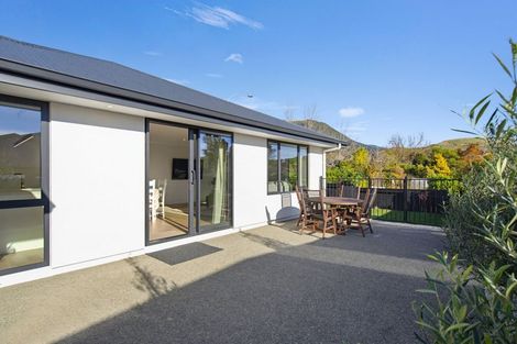 Photo of property in 22 Canary Place, Stoke, Nelson, 7011