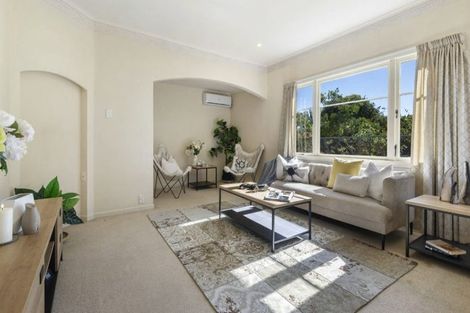 Photo of property in 1/26 Queens Parade, Devonport, Auckland, 0624